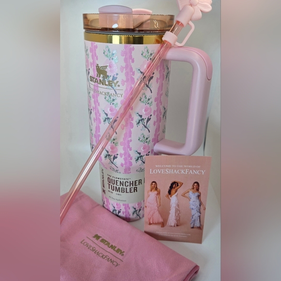 Stanley x LoveShackFancy Floral Quencher Tumbler - Picture 3 of 13